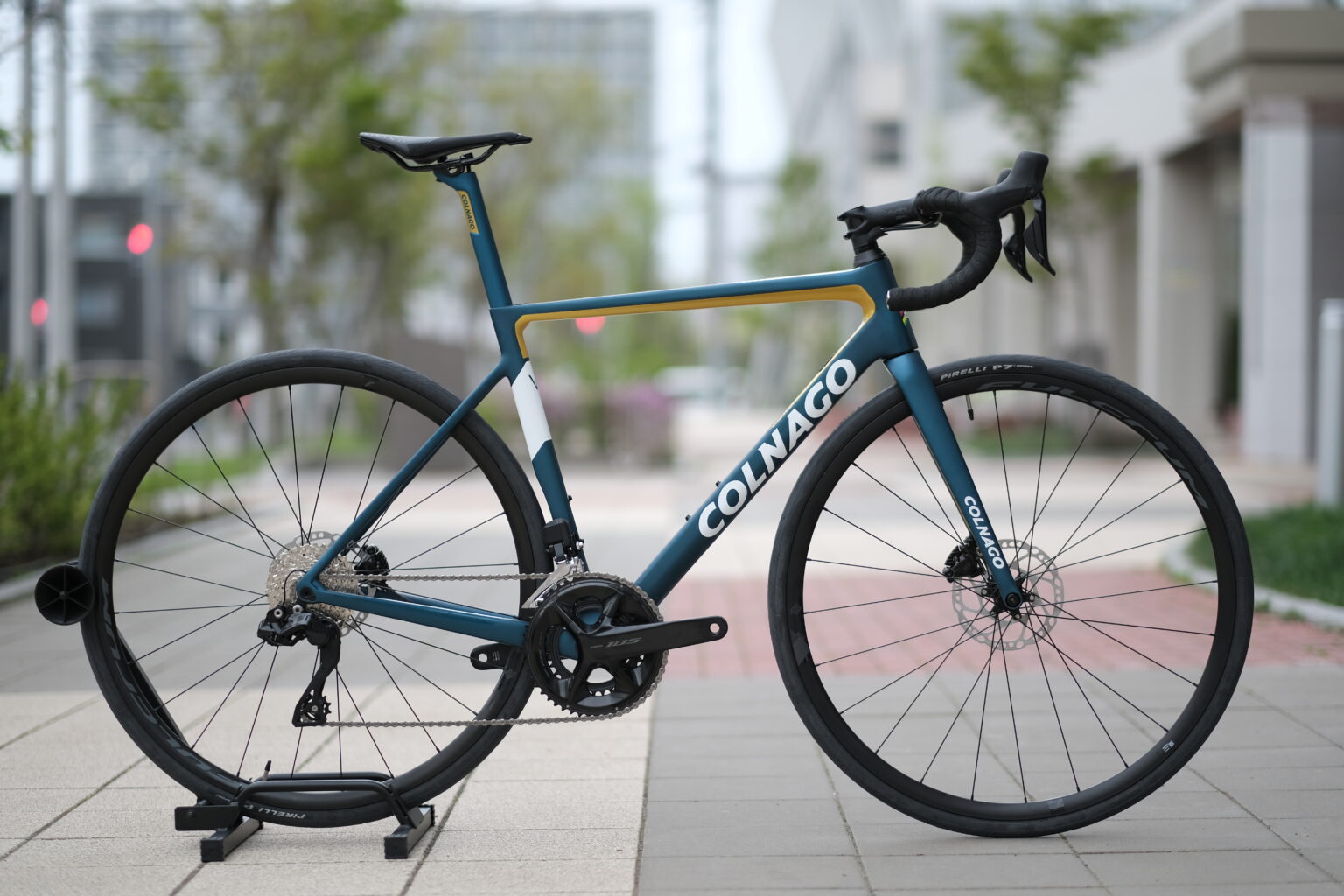 COLNAGO「V3 DISC 105 Di2」入荷！