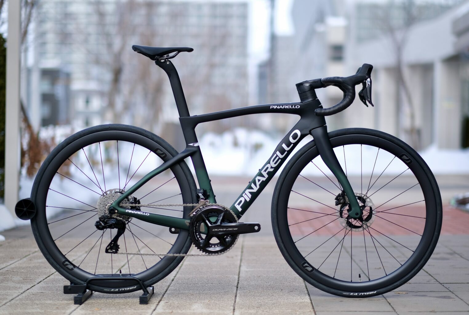 PINARELLO「F9 -2024 New Color-」入荷しました